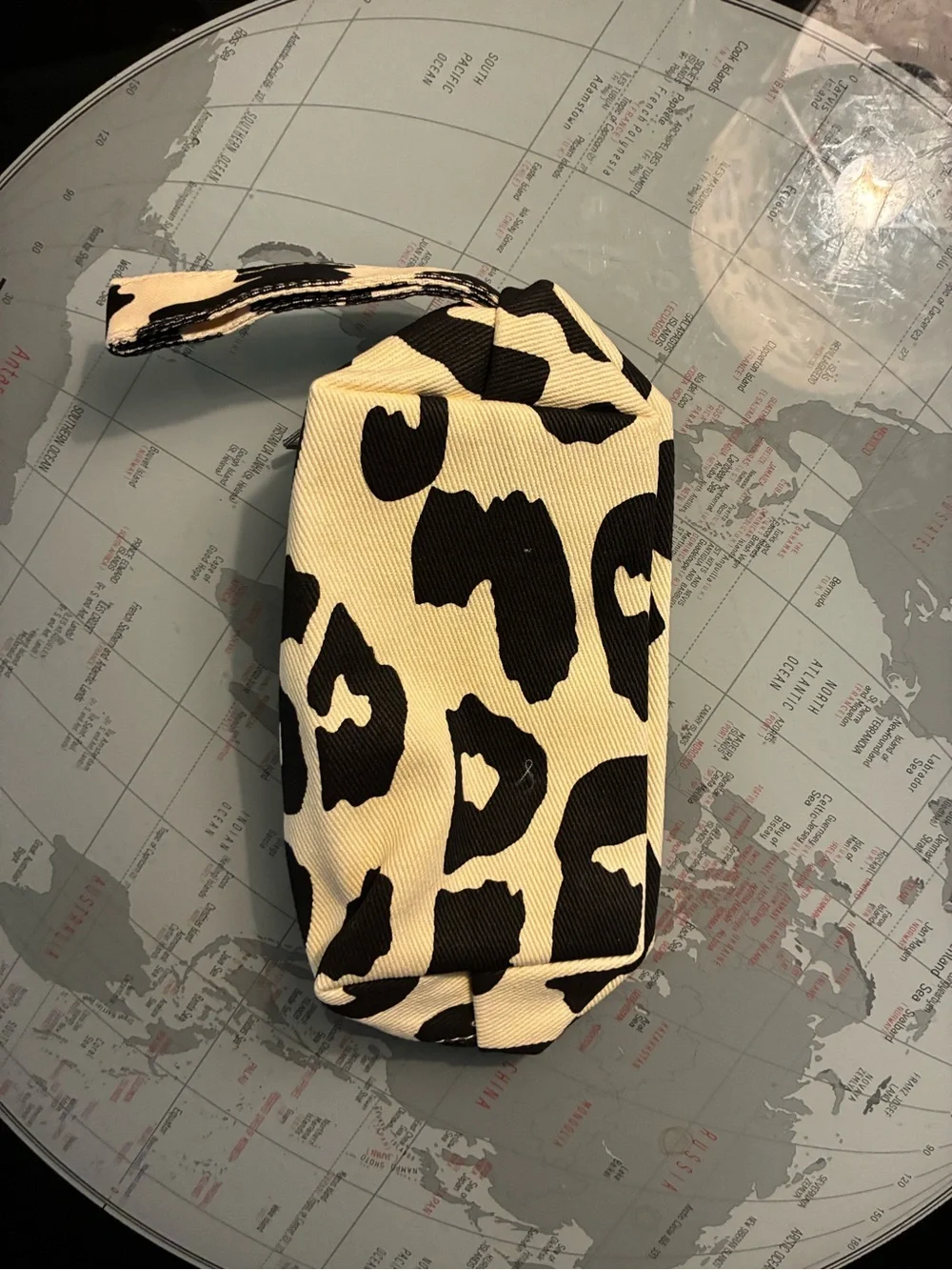 Black and Cream Leopard Print Wristlet Clutch Purse Zipper Closure Small Bag New